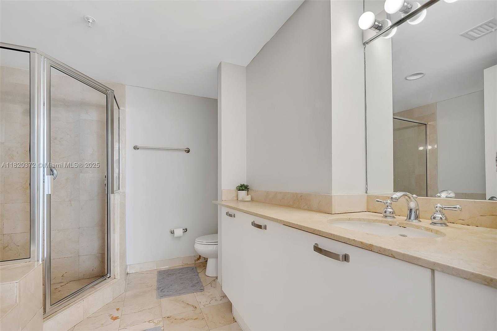 Small Image of 2030 SOUTH DOUGLAS RD #617, Coral Gables Number 7