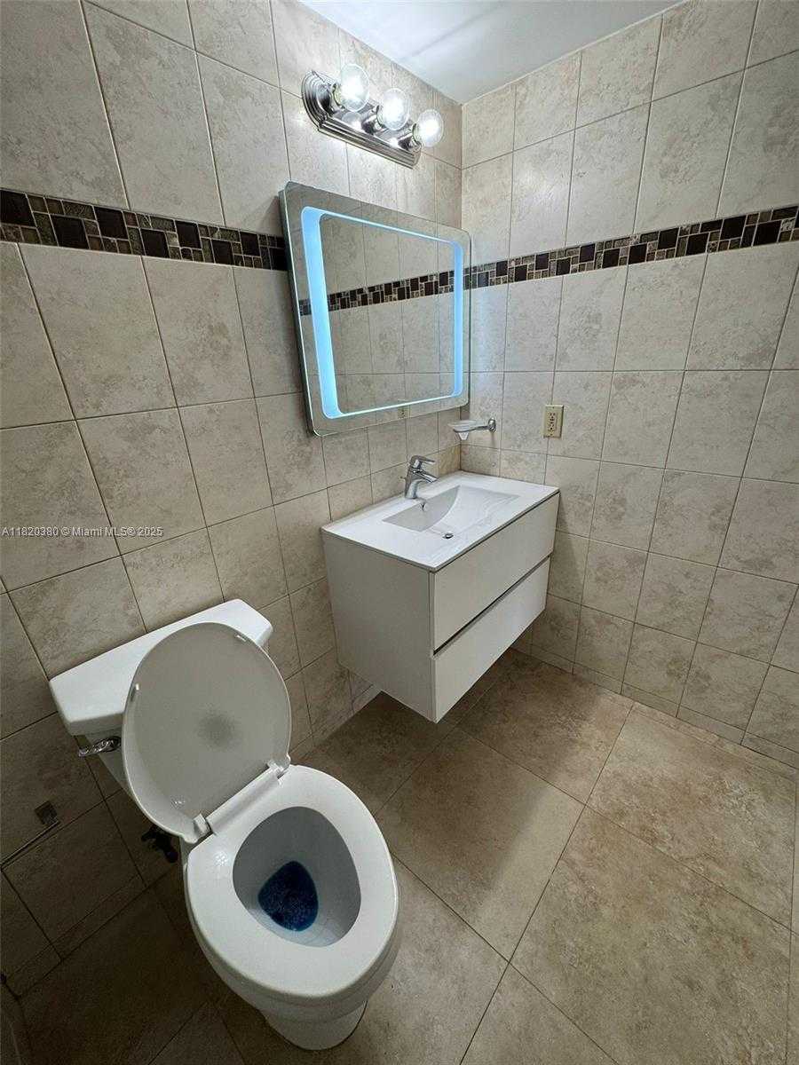 Small Image of 6195 NORTH WEST 186TH ST #116, Hialeah Number 13