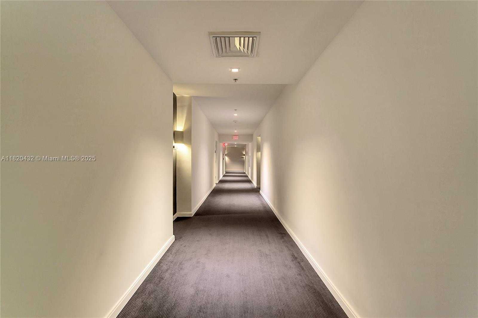 Small Image of 325 SOUTH BISCAYNE BLVD #2615, Miami Number 15