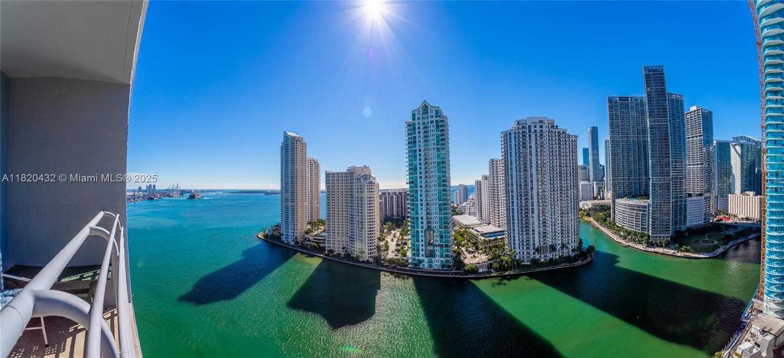 Small Image of 325 SOUTH BISCAYNE BLVD #2615, Miami Number 2