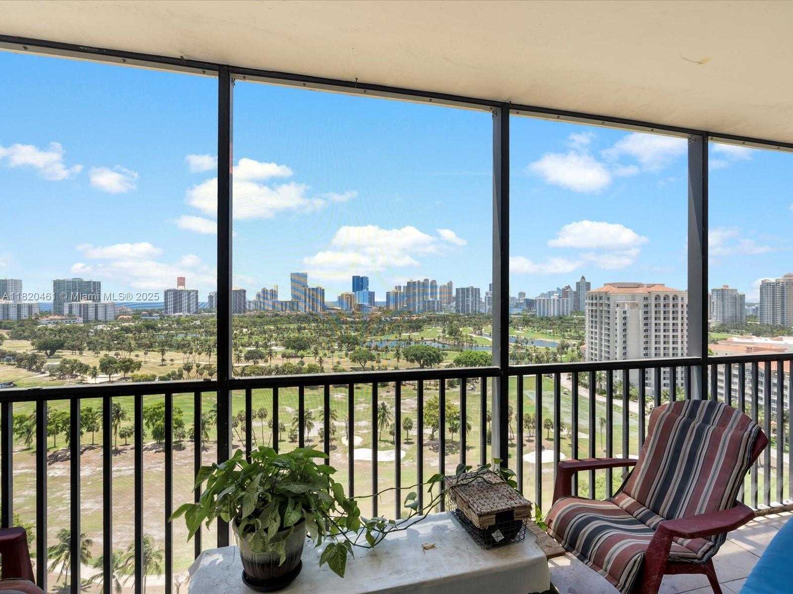 Small Image of 20335 WEST COUNTRY CLUB DR #2005, Aventura Number 39