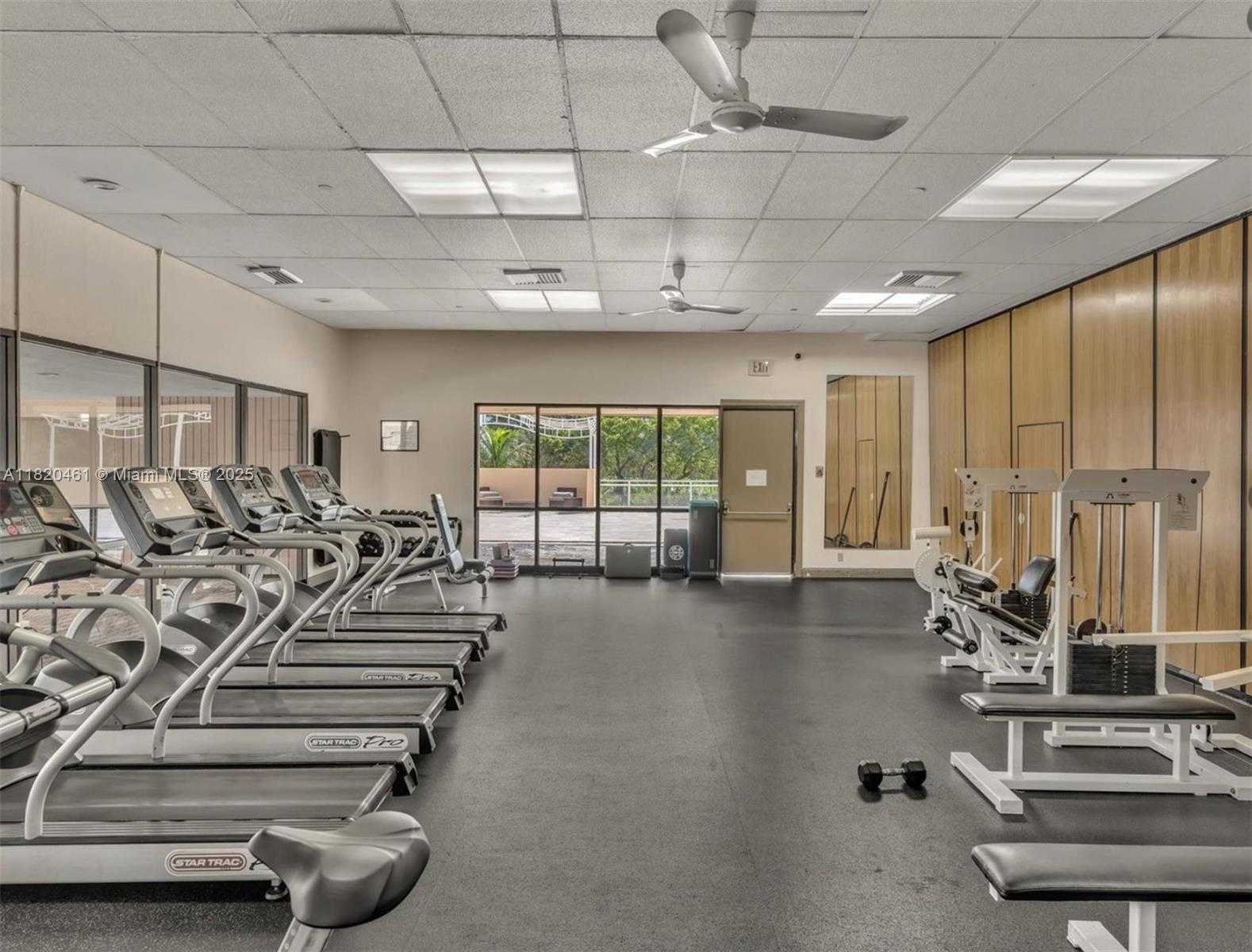 Small Image of 20335 WEST COUNTRY CLUB DR #2005, Aventura Number 8