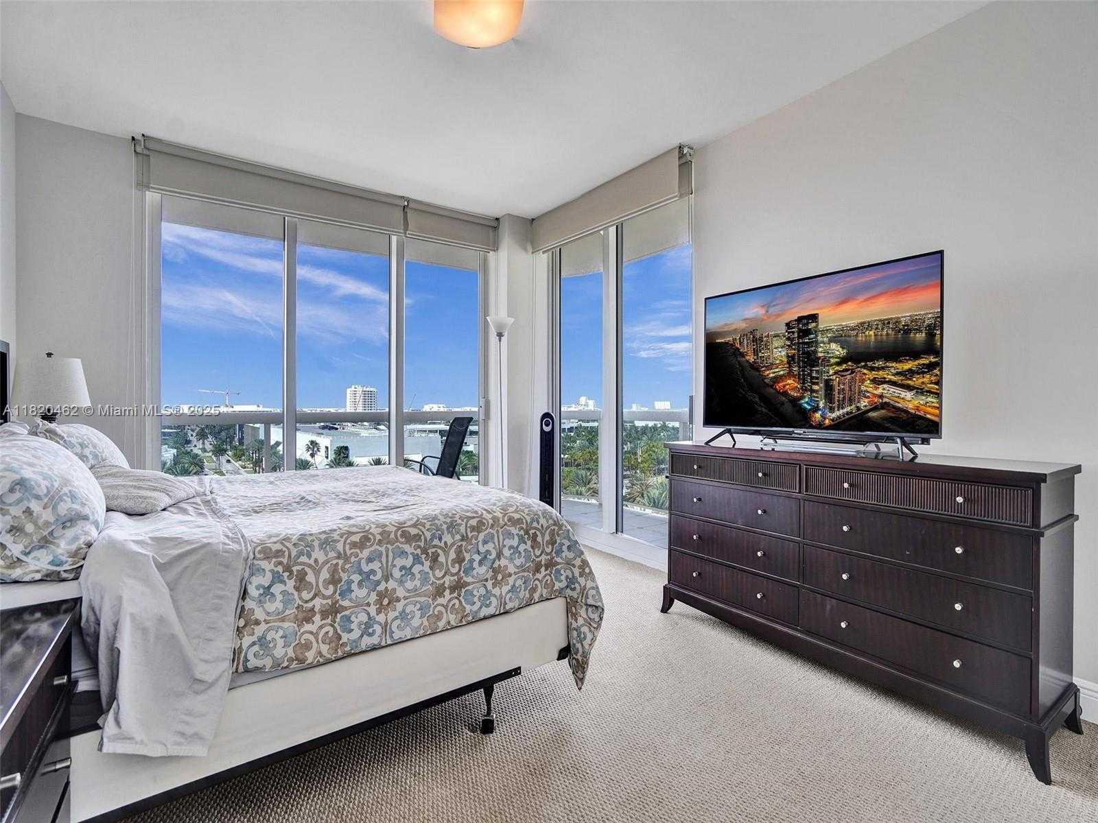 Small Image of 9595 COLLINS AVE #N8-H, Surfside Number 12