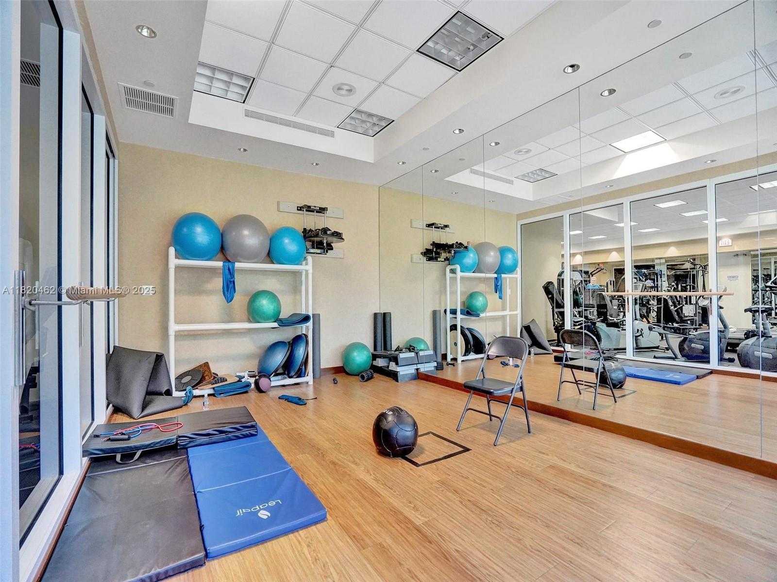 Small Image of 9595 COLLINS AVE #N8-H, Surfside Number 24