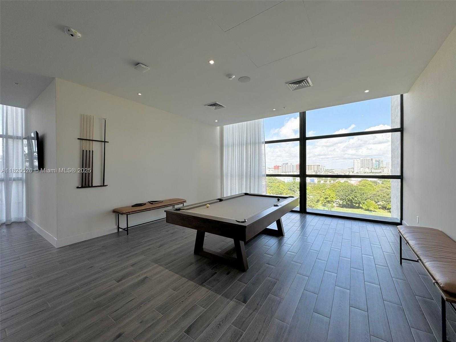 Small Image of 1642 NORTH EAST 1ST AVE #2303, Miami Number 19