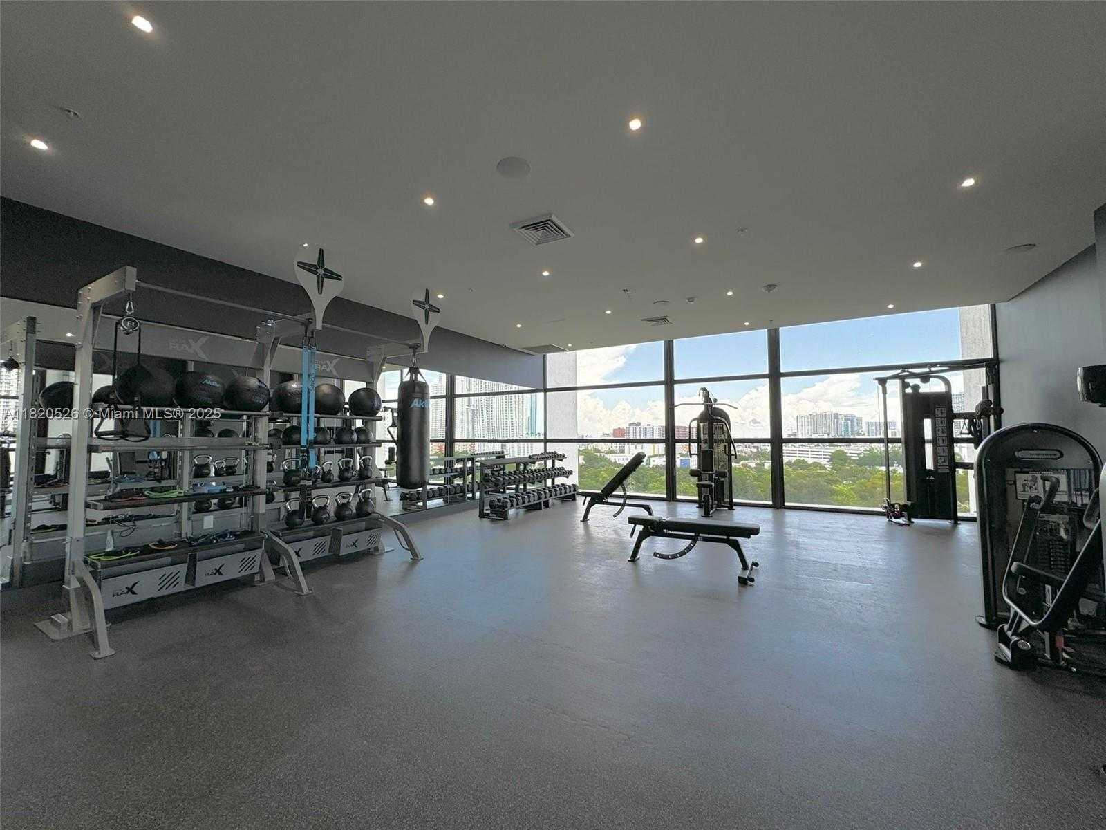 Small Image of 1642 NORTH EAST 1ST AVE #2303, Miami Number 26