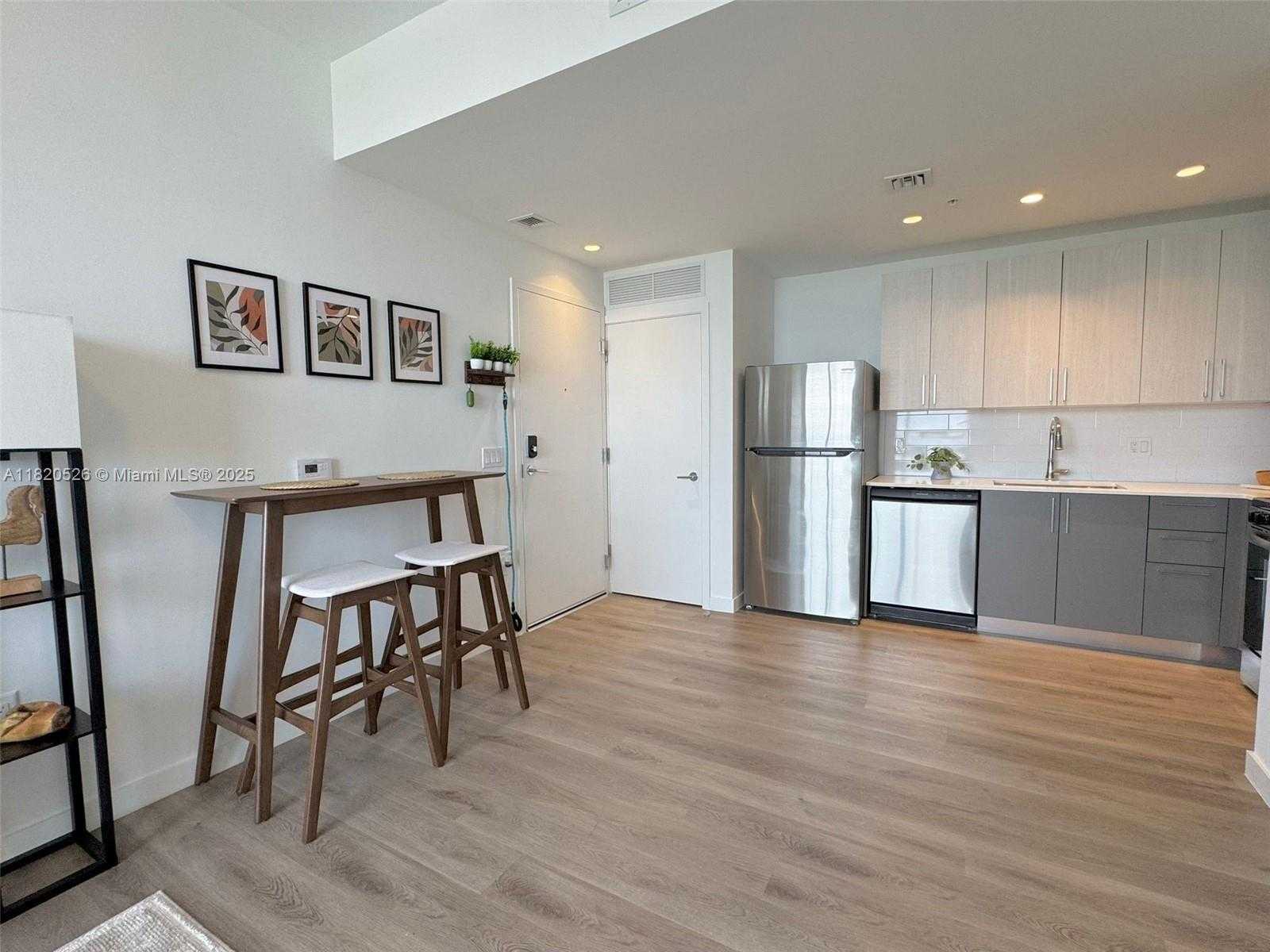 Small Image of 1642 NORTH EAST 1ST AVE #2303, Miami Number 6