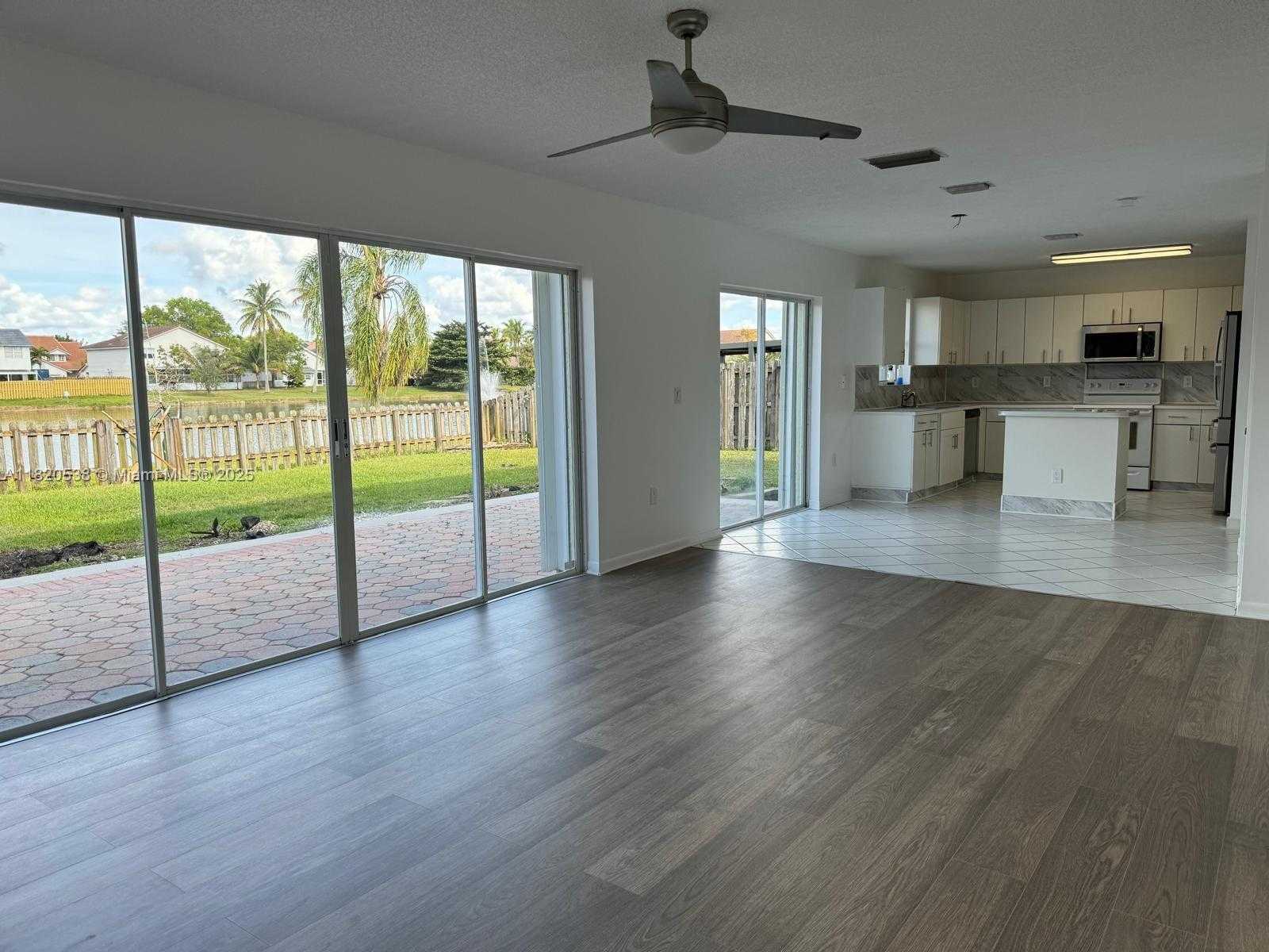 Small Image of 12149 NORTH WEST 34TH ST #12149, Sunrise Number 4