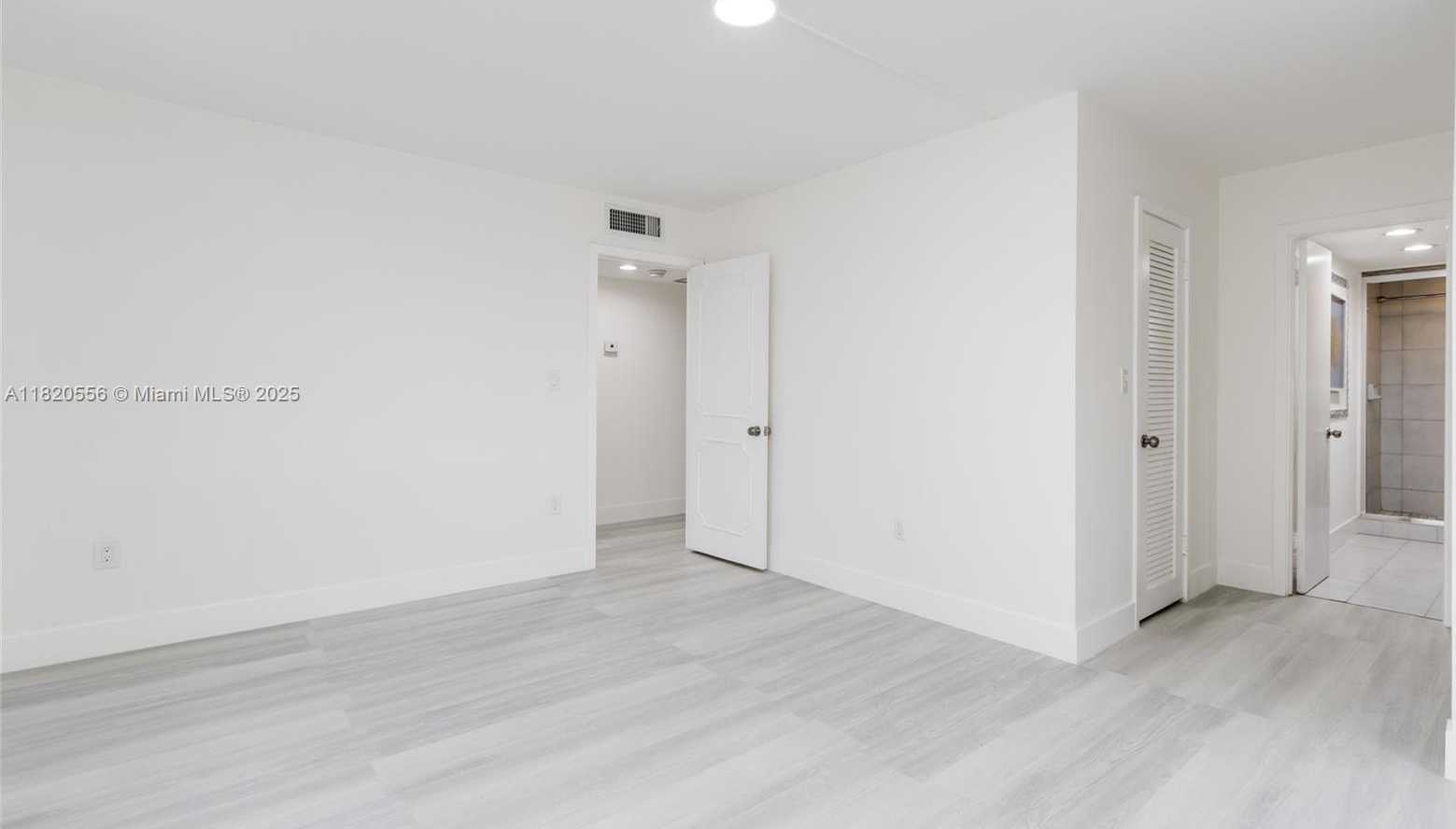 Small Image of 3600 NORTH EAST 170TH ST #D-112, North Miami Beach Number 29