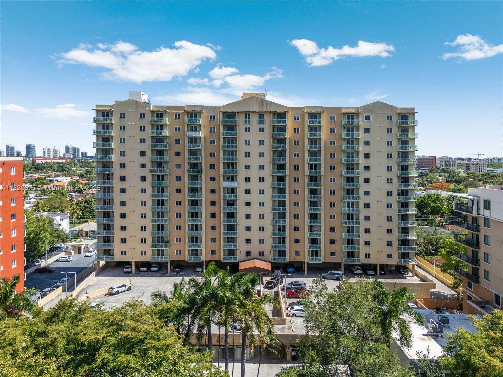 Small Image of 3500 CORAL WAY #604, Miami Number 28