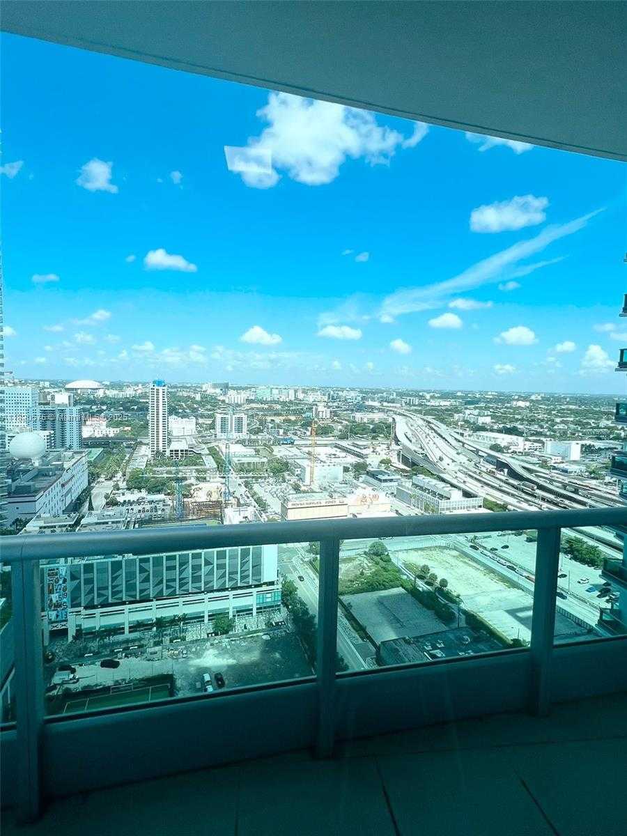 Small Image of 900 BISCAYNE BLVD #3309, Miami Number 18