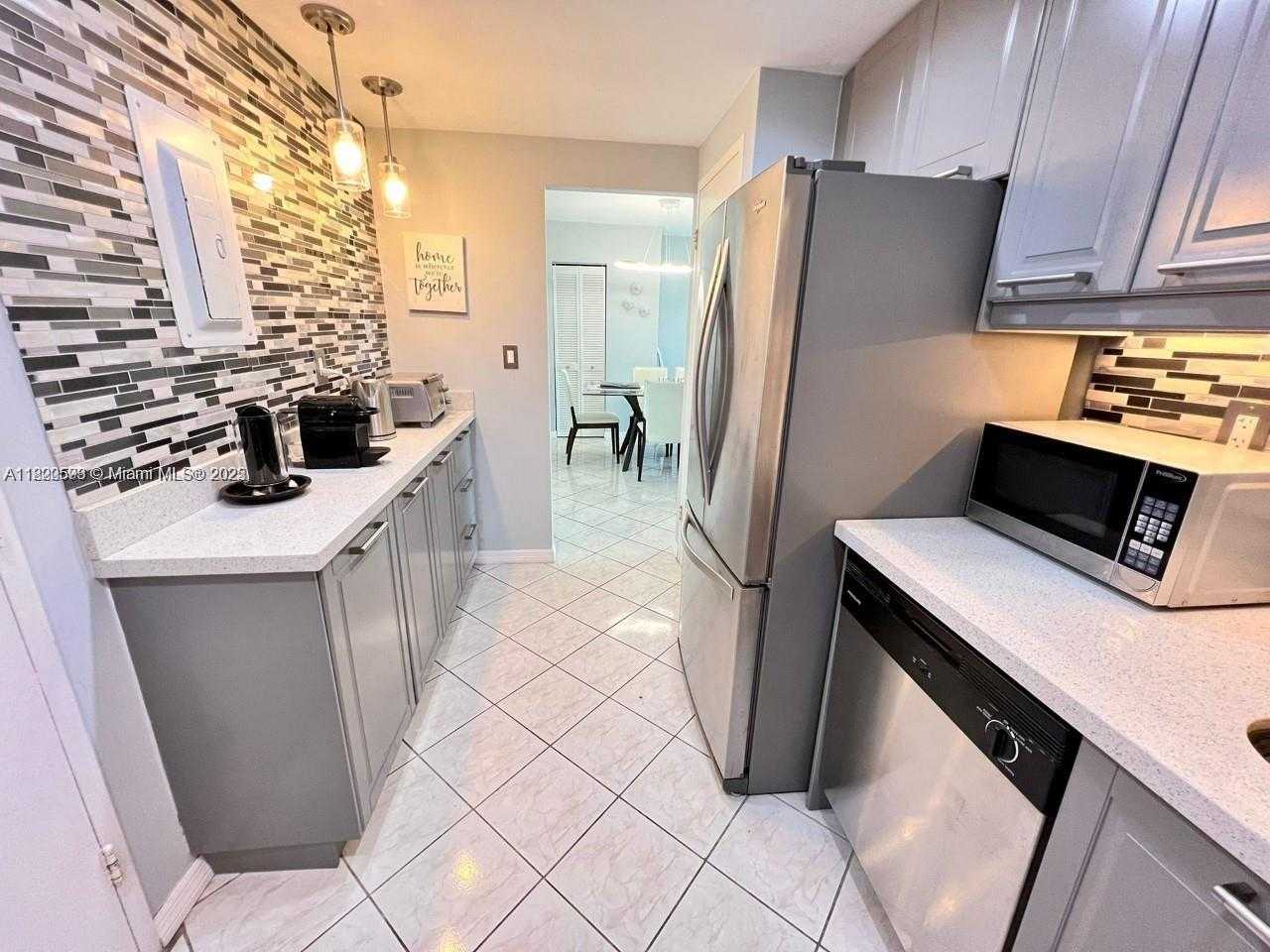 Small Image of 1865 79TH ST CSWY #8G, North Bay Village Number 28