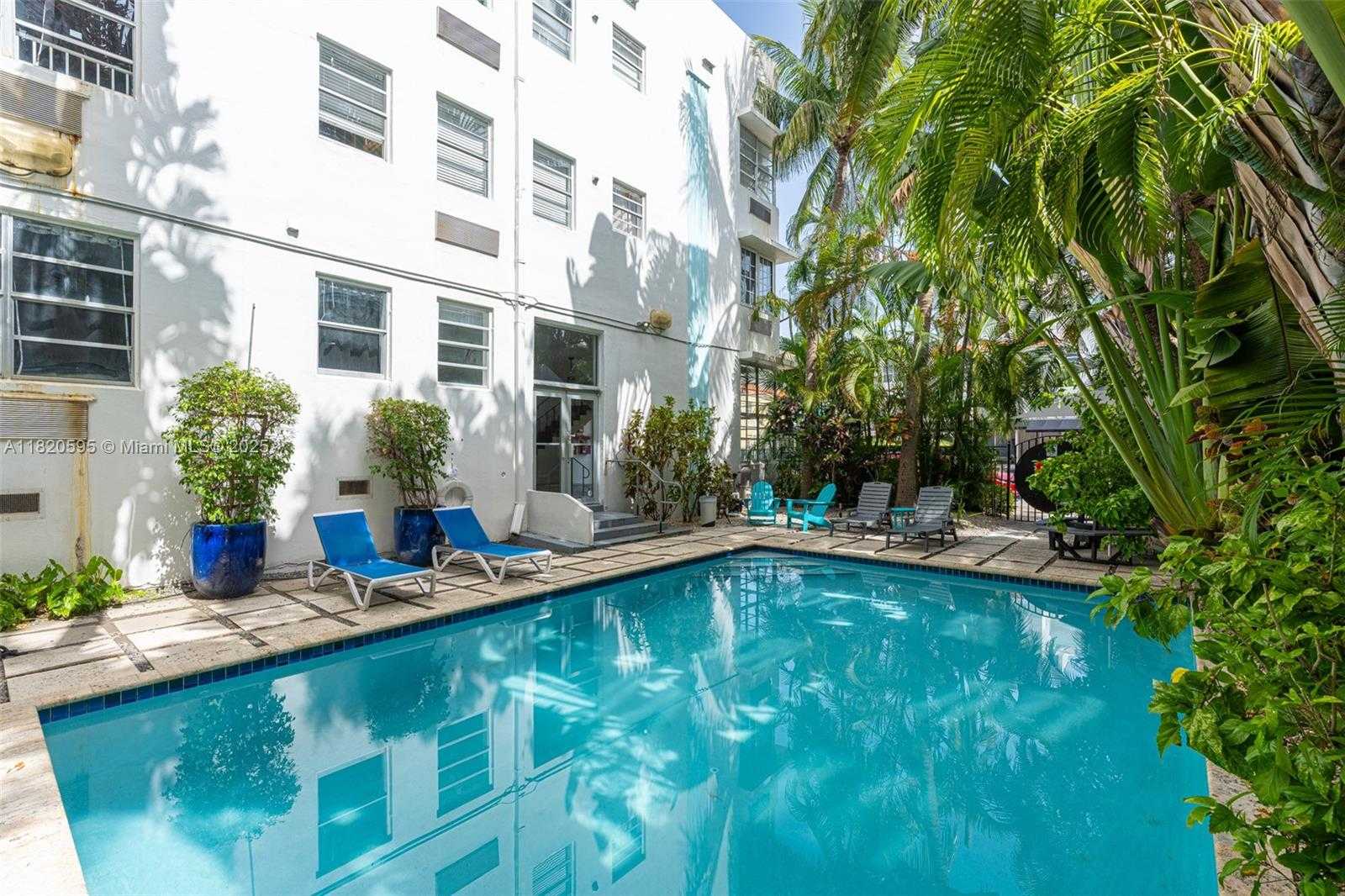 Small Image of 420 15TH ST #307, Miami Beach Number 19