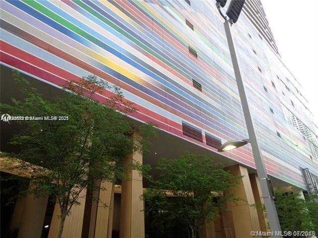 Small Image of 45 SOUTH WEST 9TH ST #3009, Miami Number 16