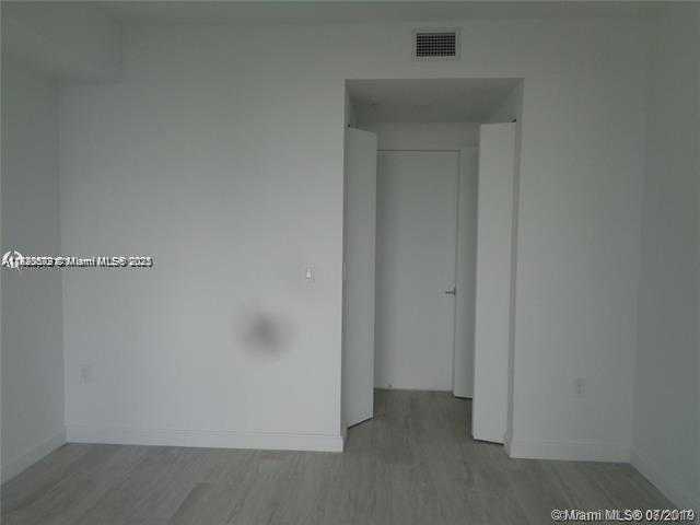 Small Image of 45 SOUTH WEST 9TH ST #3009, Miami Number 5