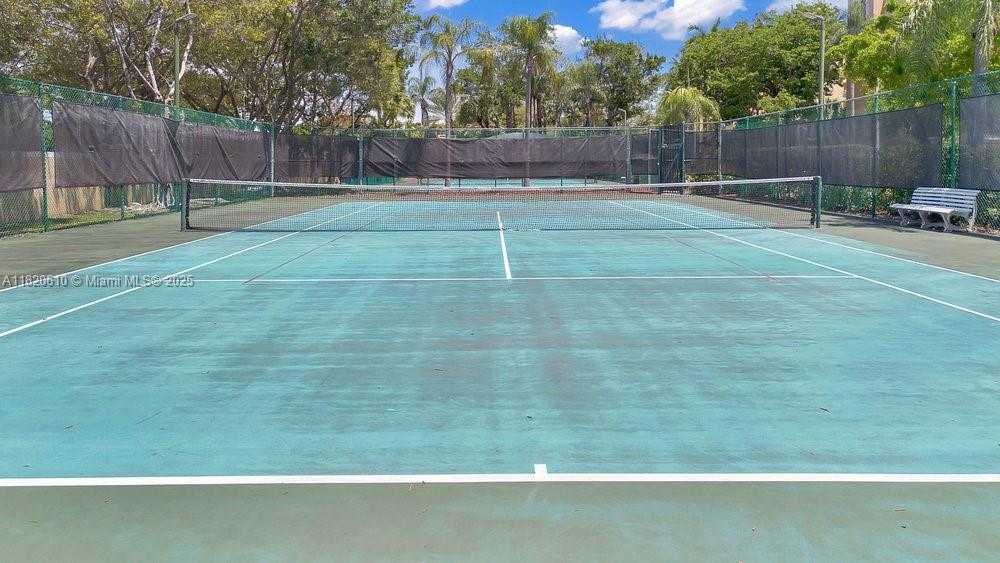 Small Image of 19555 E Country Club Dr, Aventura, FL 33180, USA Number 21