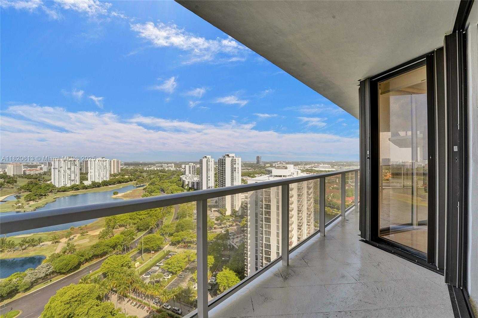 Small Image of 20281 EAST COUNTRY CLUB DR #2303, Aventura Number 12