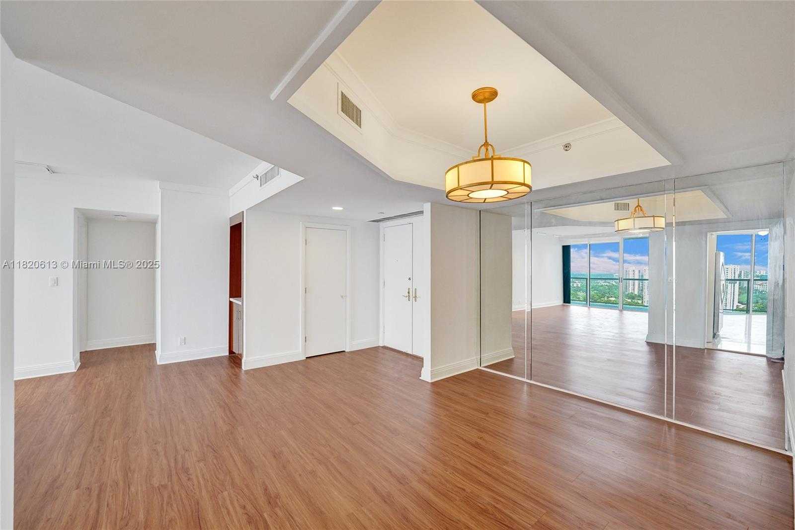 Small Image of 20281 EAST COUNTRY CLUB DR #2303, Aventura Number 13