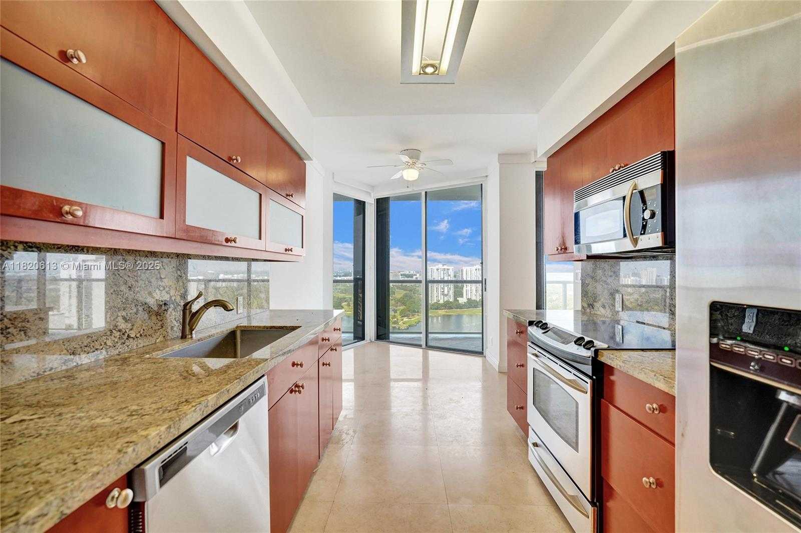 Small Image of 20281 EAST COUNTRY CLUB DR #2303, Aventura Number 15