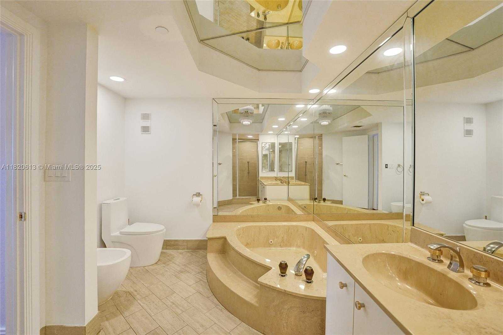 Small Image of 20281 EAST COUNTRY CLUB DR #2303, Aventura Number 22