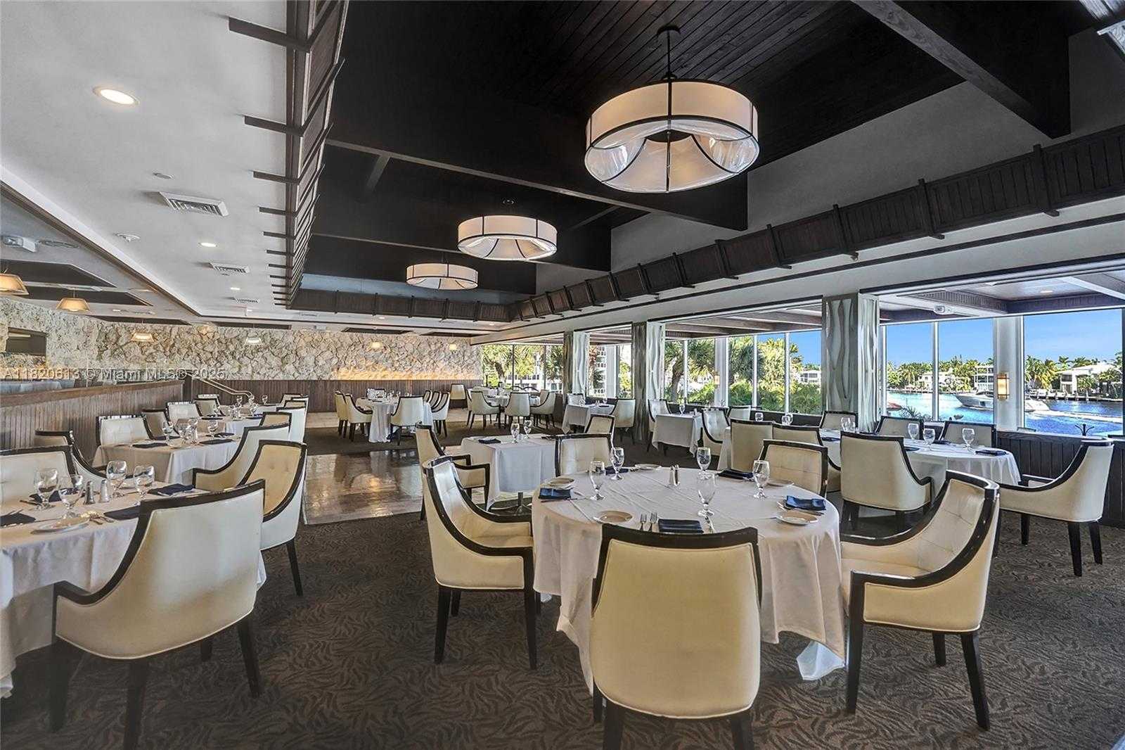 Small Image of 20281 EAST COUNTRY CLUB DR #2303, Aventura Number 42