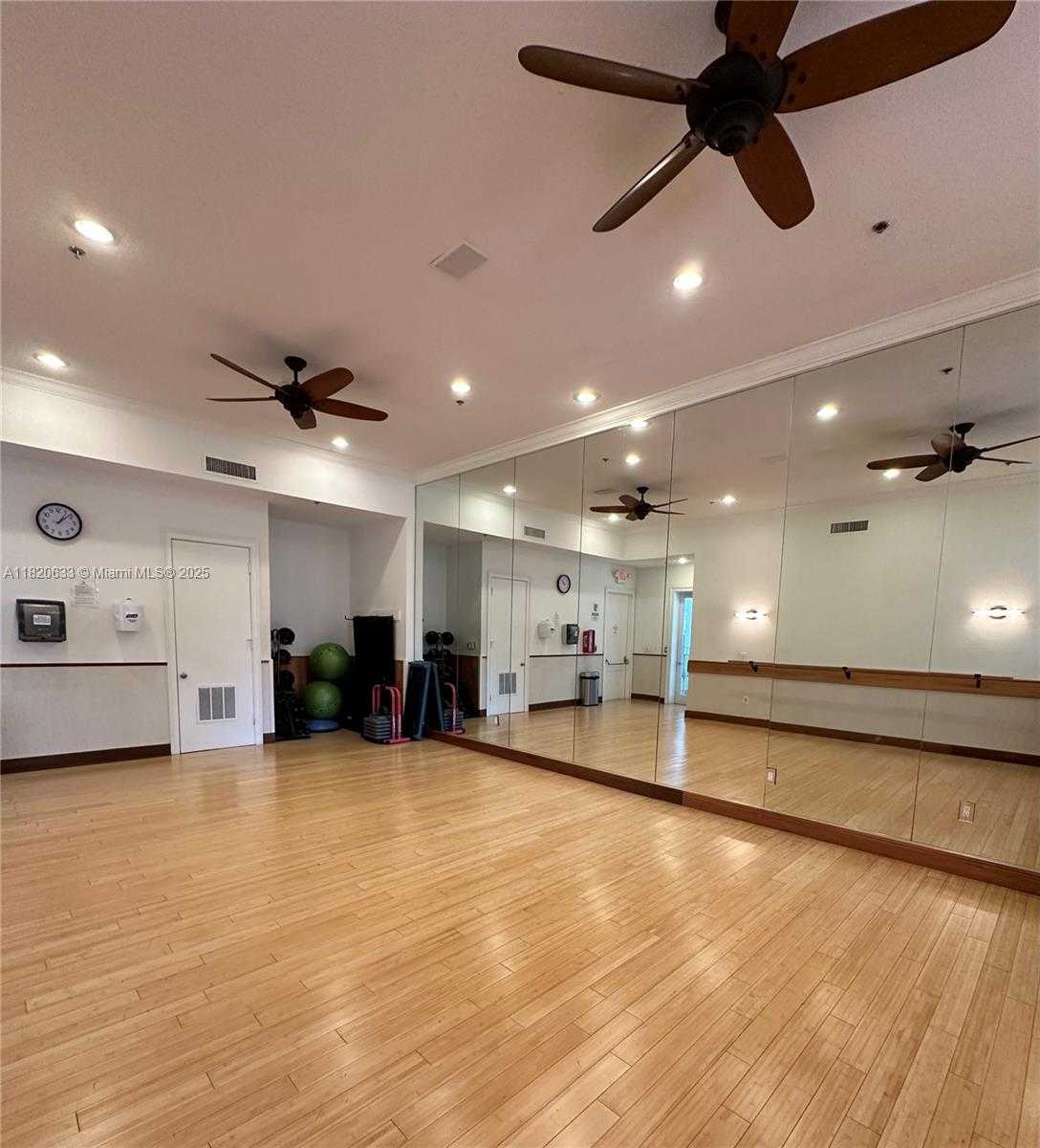 Small Image of 3255 NORTH EAST 184TH ST #12404, Aventura Number 31