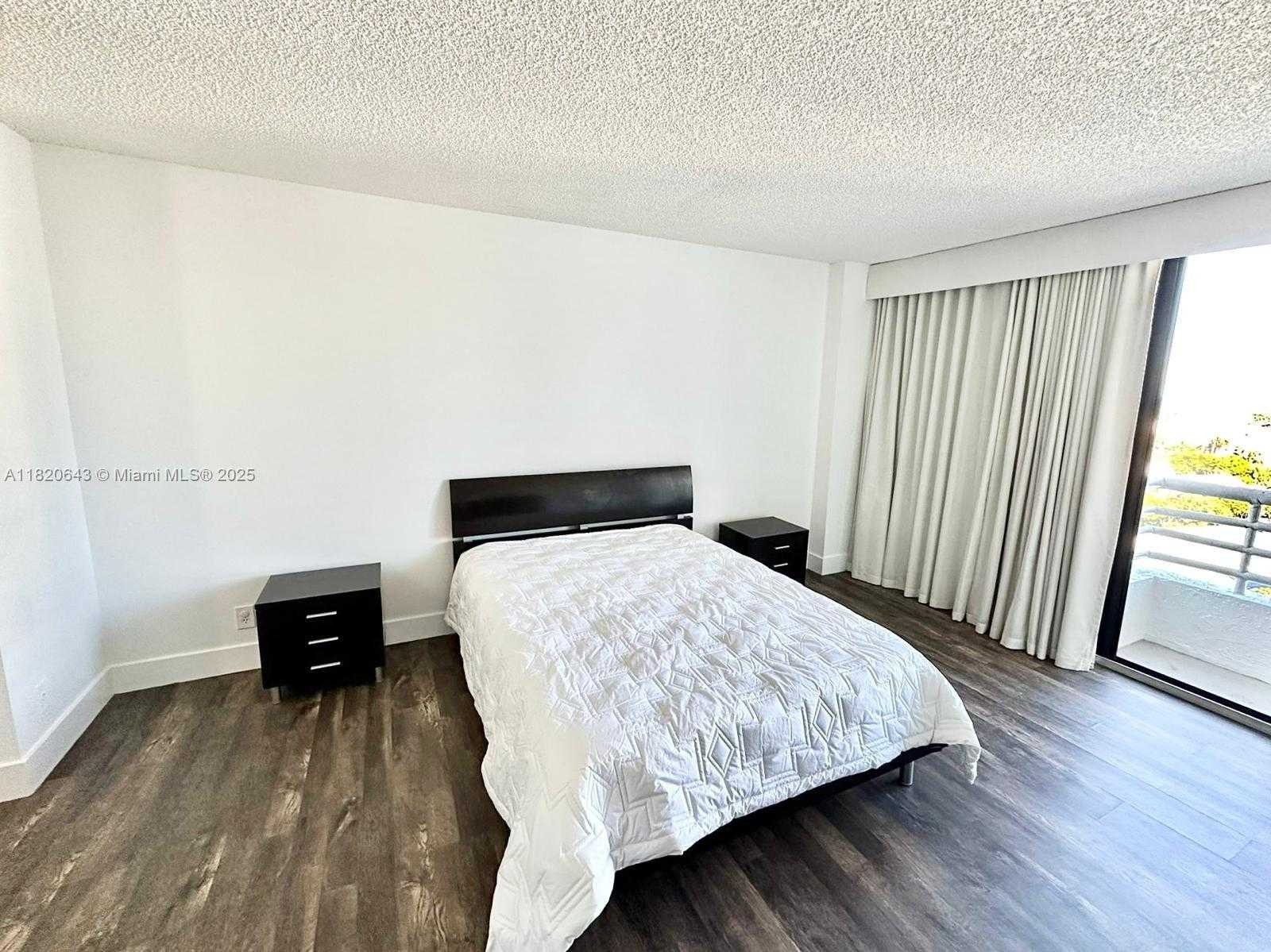 Small Image of 3300 NORTH EAST 192ND ST #PH09, Aventura Number 23