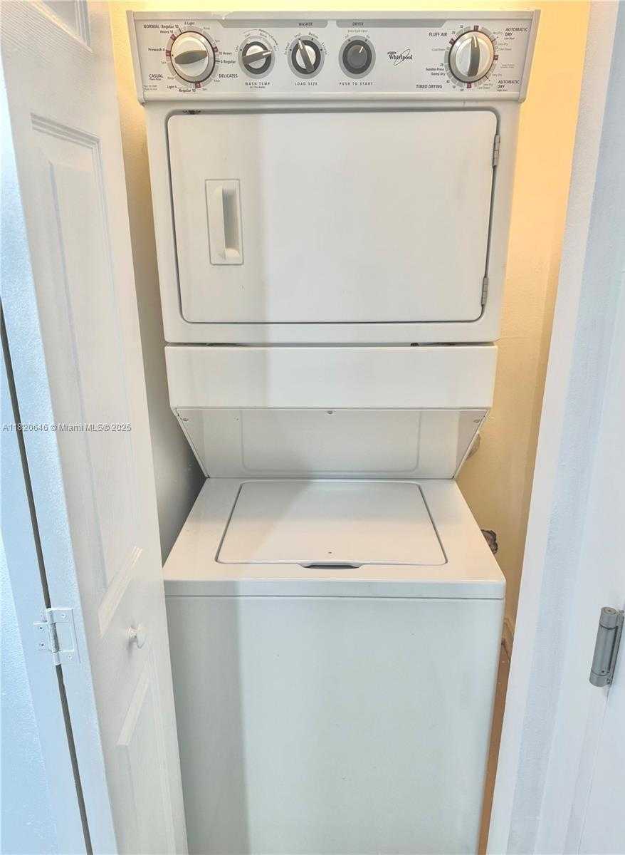 Small Image of 3001 NORTH EAST 185TH ST #238, Aventura Number 7