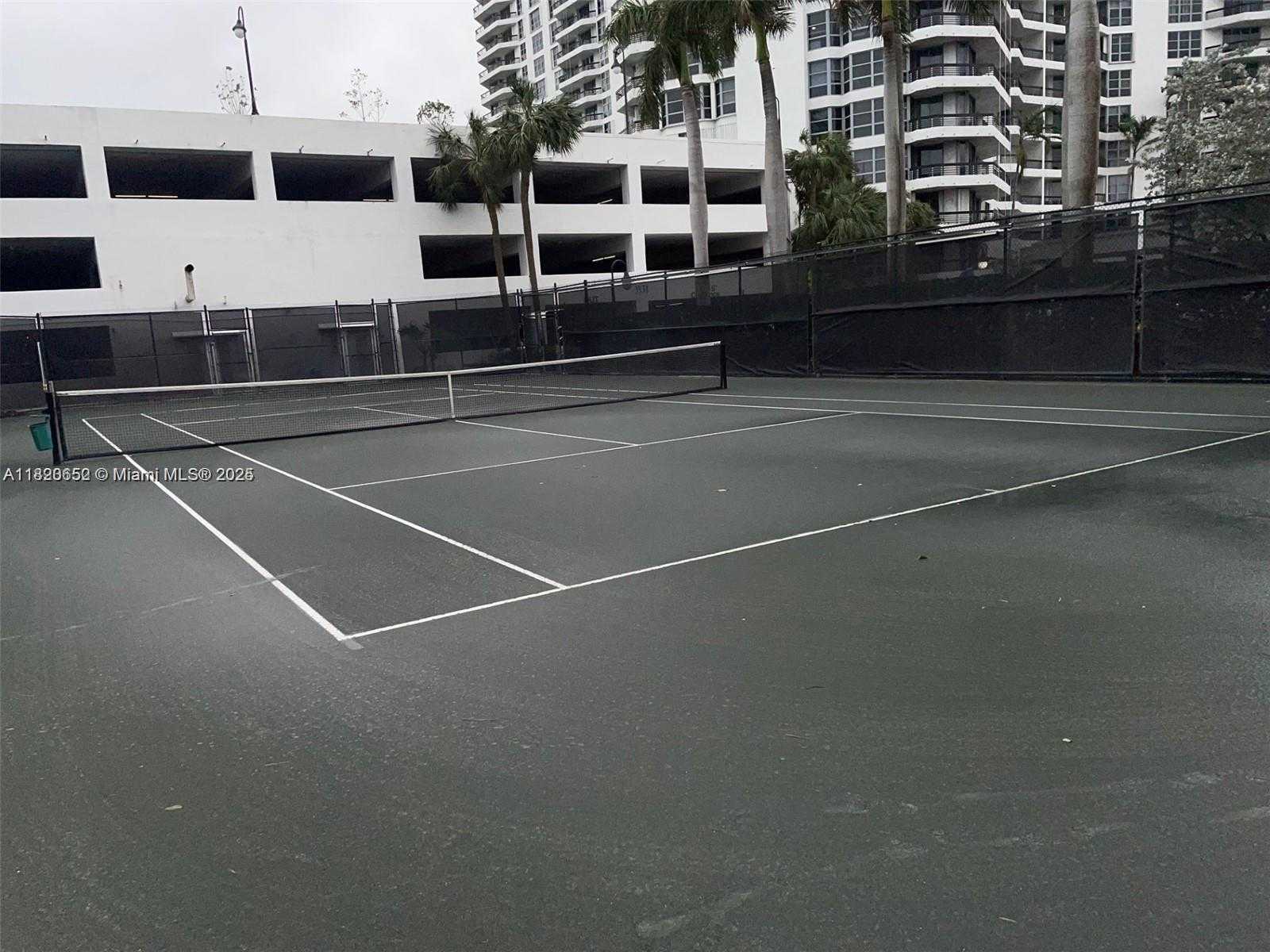Small Image of 3530 MYSTIC POINTE DR #3104, Aventura Number 85