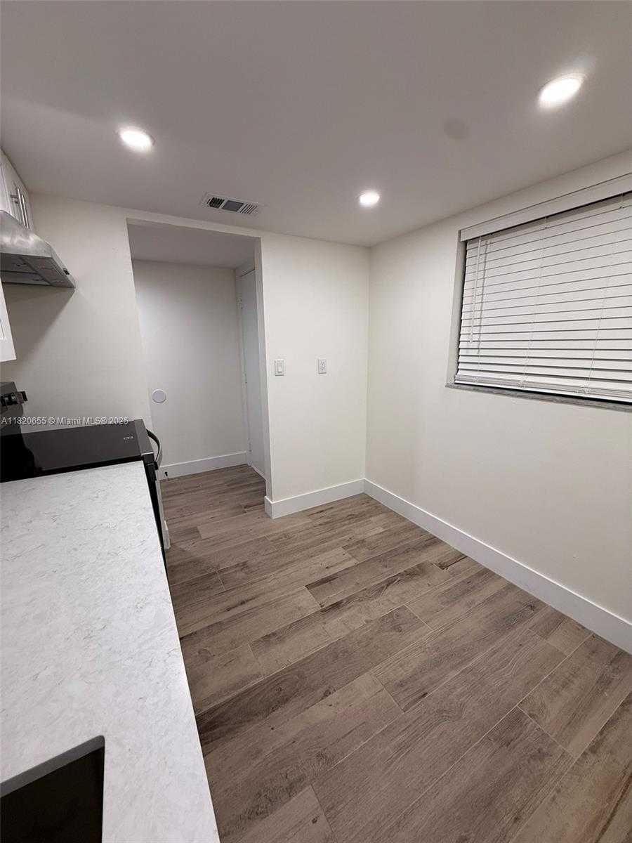 Small Image of 8625 NORTH WEST 8TH ST #205, Miami Number 7