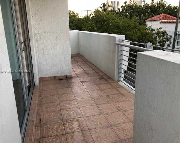 Small Image of 110 WASHINGTON AVE #2313, Miami Beach Number 15