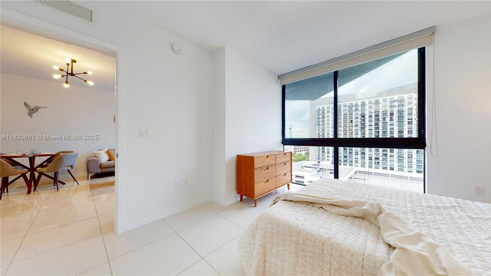Small Image of 5300 PASEO BLVD #1005, Doral Number 20