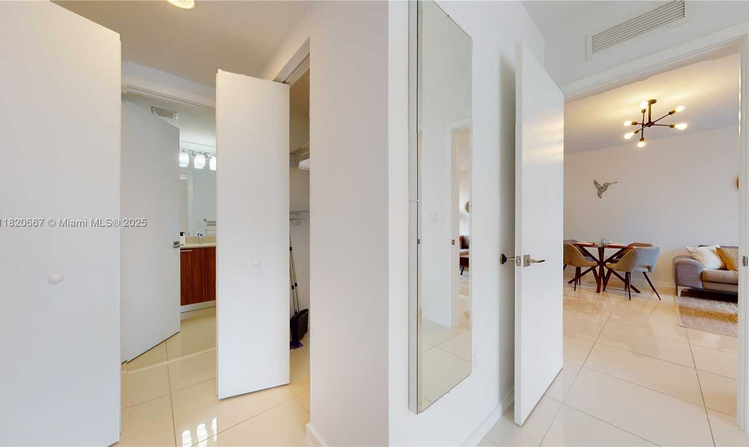 Small Image of 5300 PASEO BLVD #1005, Doral Number 23