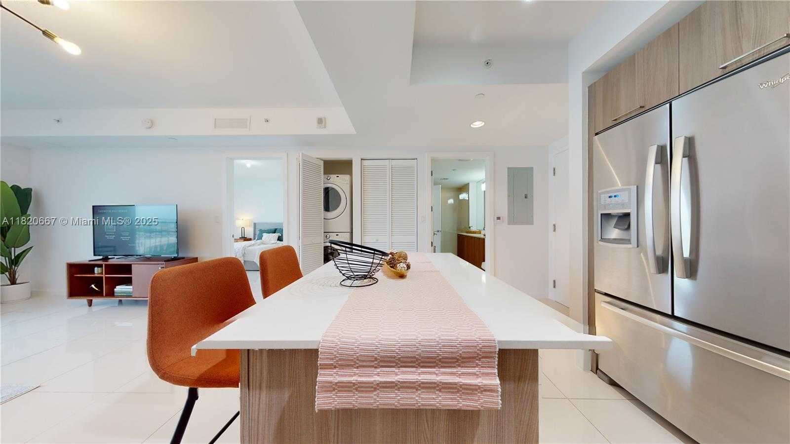 Small Image of 5300 PASEO BLVD #1005, Doral Number 6