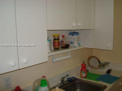 Small Image of 1255 WEST 49TH PL #H204, Hialeah Number 5
