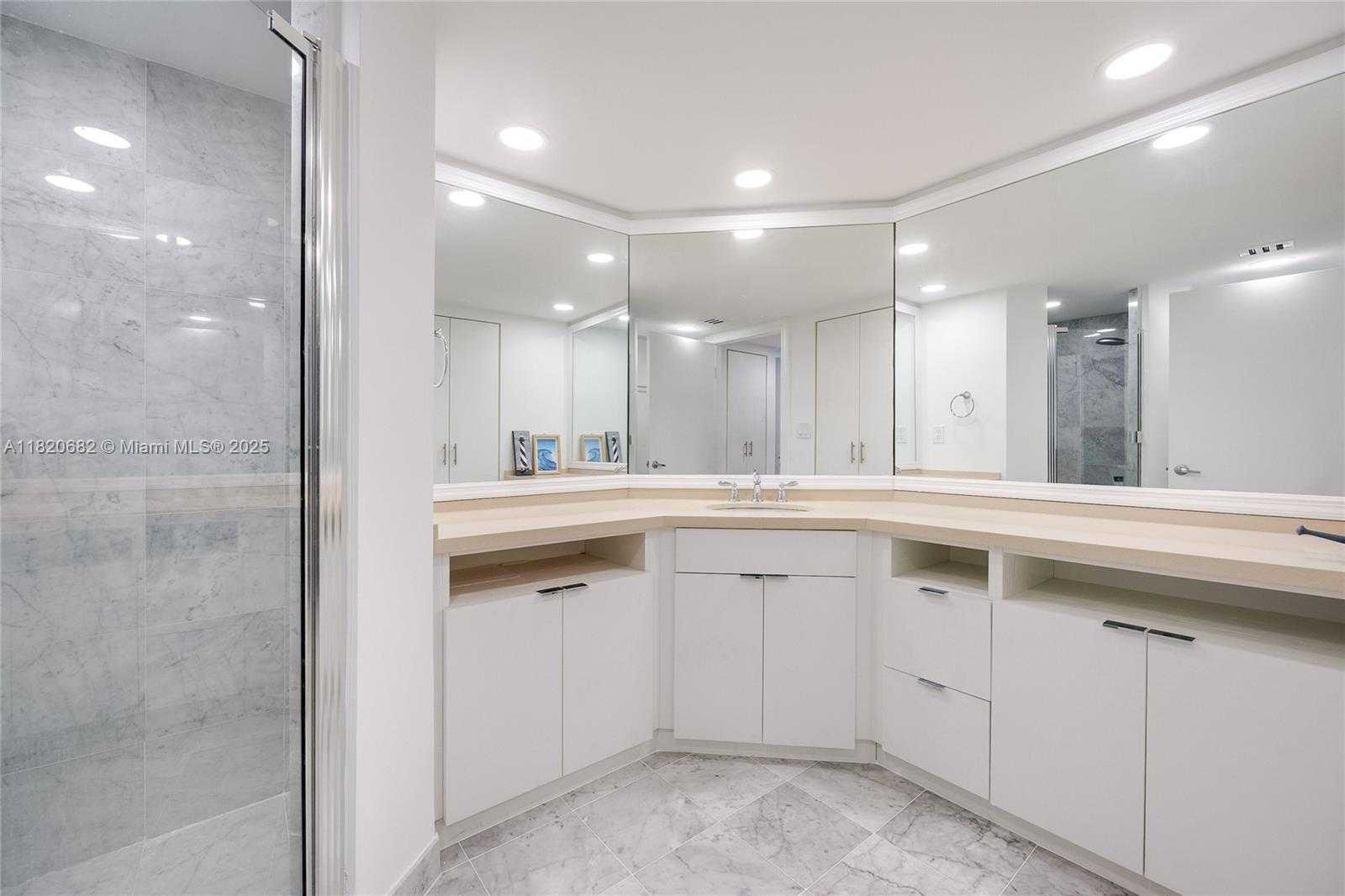 Small Image of 16425 COLLINS AVE #WS3A, Sunny Isles Beach Number 13