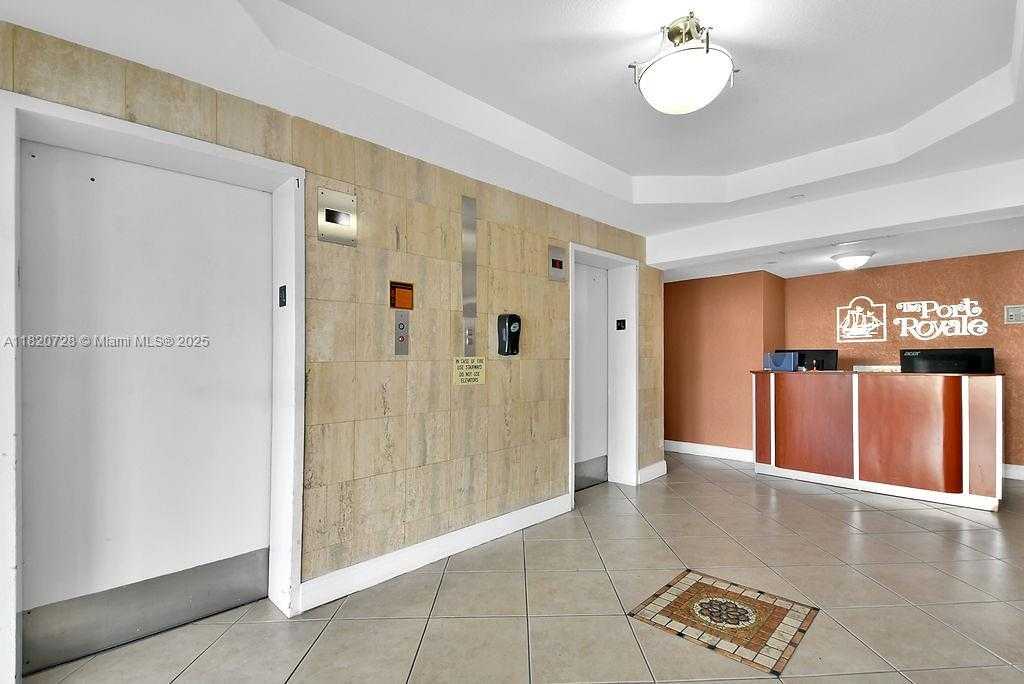 Small Image of 6969 COLLINS AVE #411, Miami Beach Number 17