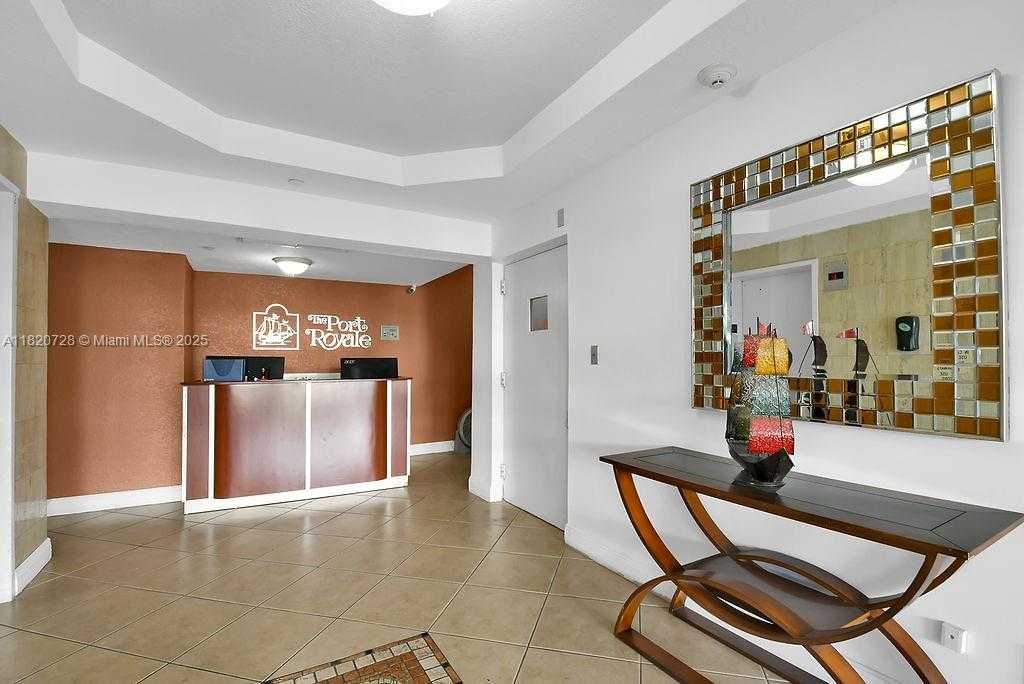 Small Image of 6969 COLLINS AVE #411, Miami Beach Number 18