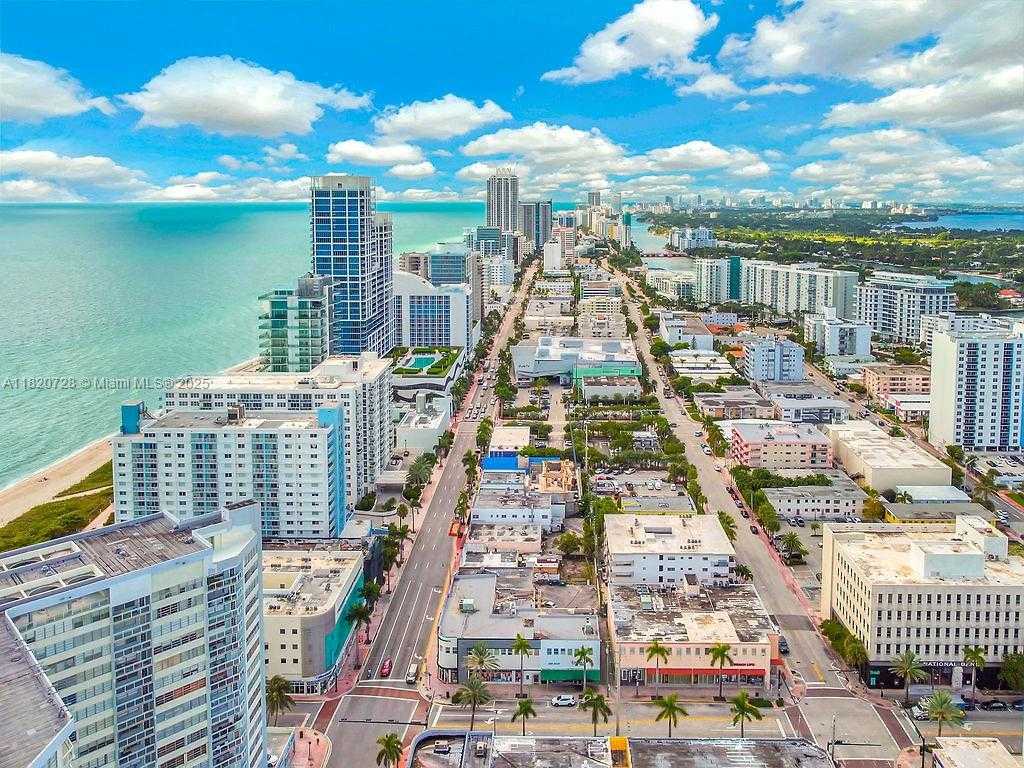 Small Image of 6969 COLLINS AVE #411, Miami Beach Number 22