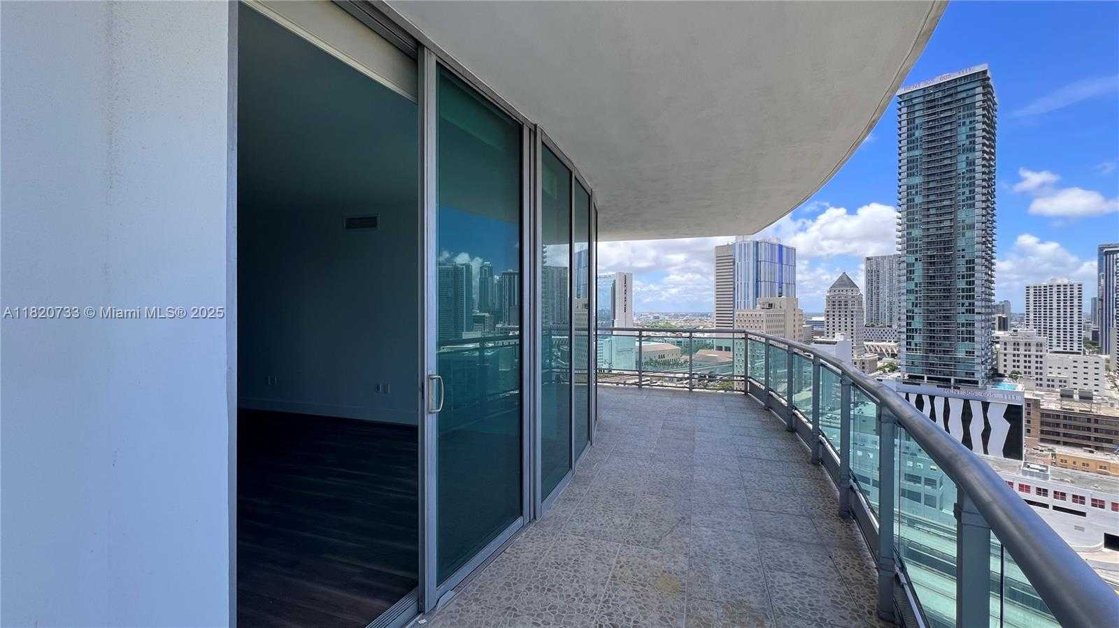 Small Image of 350 SOUTH MIAMI AVE #2401, Miami Number 13