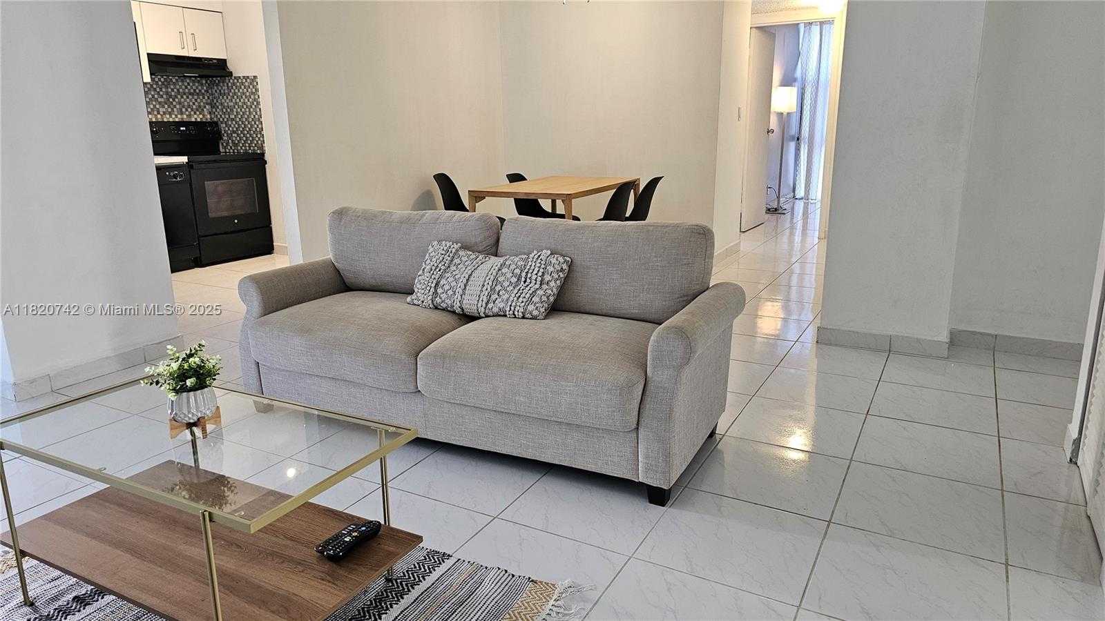 Small Image of 17011 NORTH BAY RD #308, Sunny Isles Beach Number 15