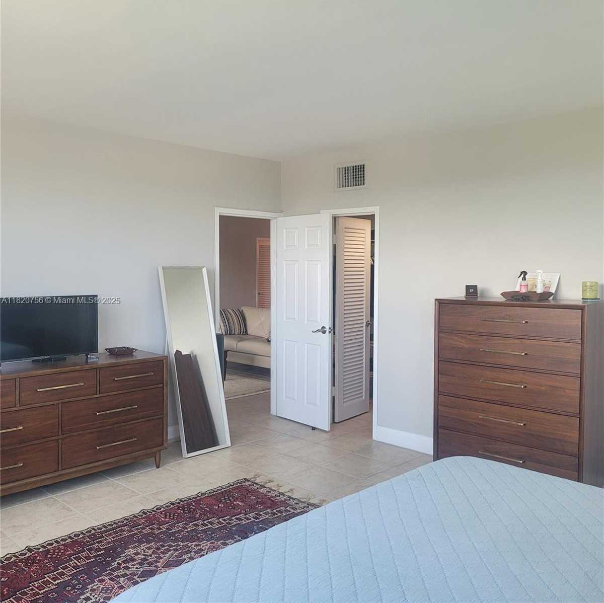 Small Image of 9111 EAST BAY HARBOR DR #3A, Bay Harbor Islands Number 20