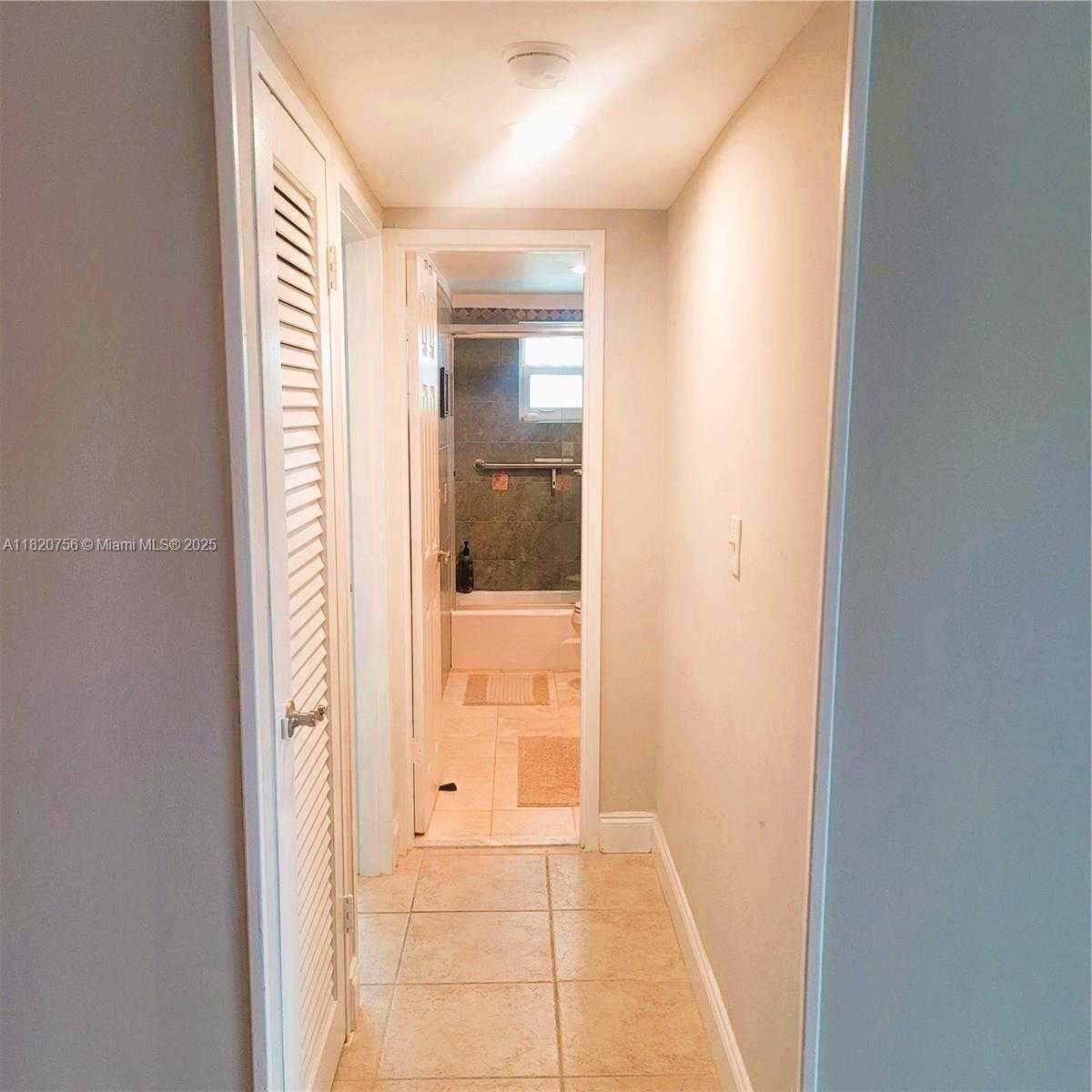 Small Image of 9111 EAST BAY HARBOR DR #3A, Bay Harbor Islands Number 28
