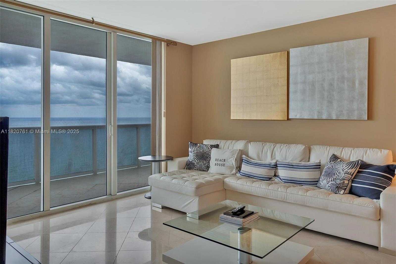 Small Image of 1850 SOUTH OCEAN DR #4203, Hallandale Beach Number 3