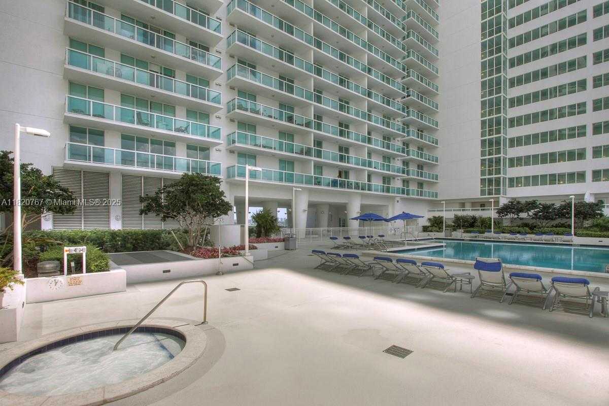 Small Image of 1800 NORTH BAYSHORE DR #3608, Miami Number 13