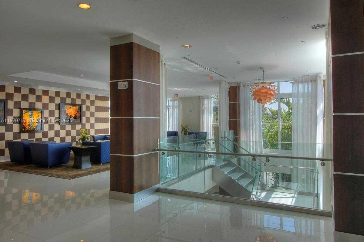 Small Image of 1800 NORTH BAYSHORE DR #3608, Miami Number 16