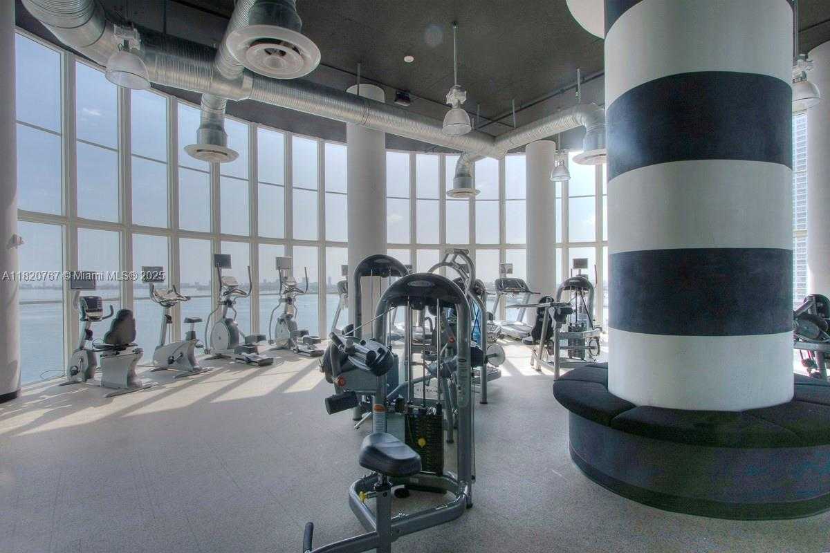 Small Image of 1800 NORTH BAYSHORE DR #3608, Miami Number 21