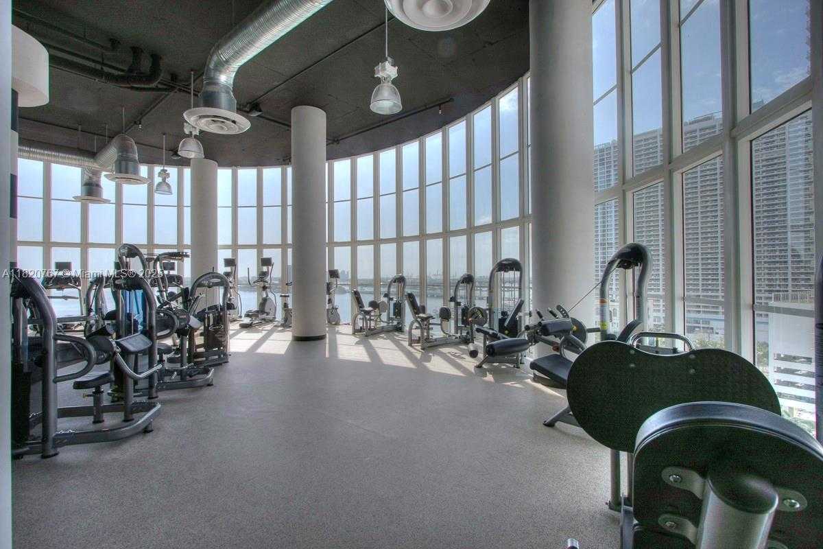 Small Image of 1800 NORTH BAYSHORE DR #3608, Miami Number 22