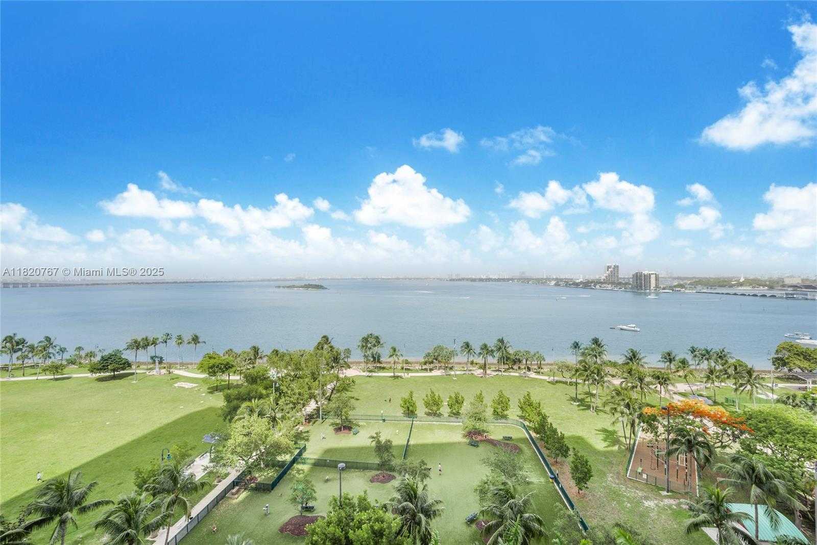 Small Image of 1800 NORTH BAYSHORE DR #3608, Miami Number 25