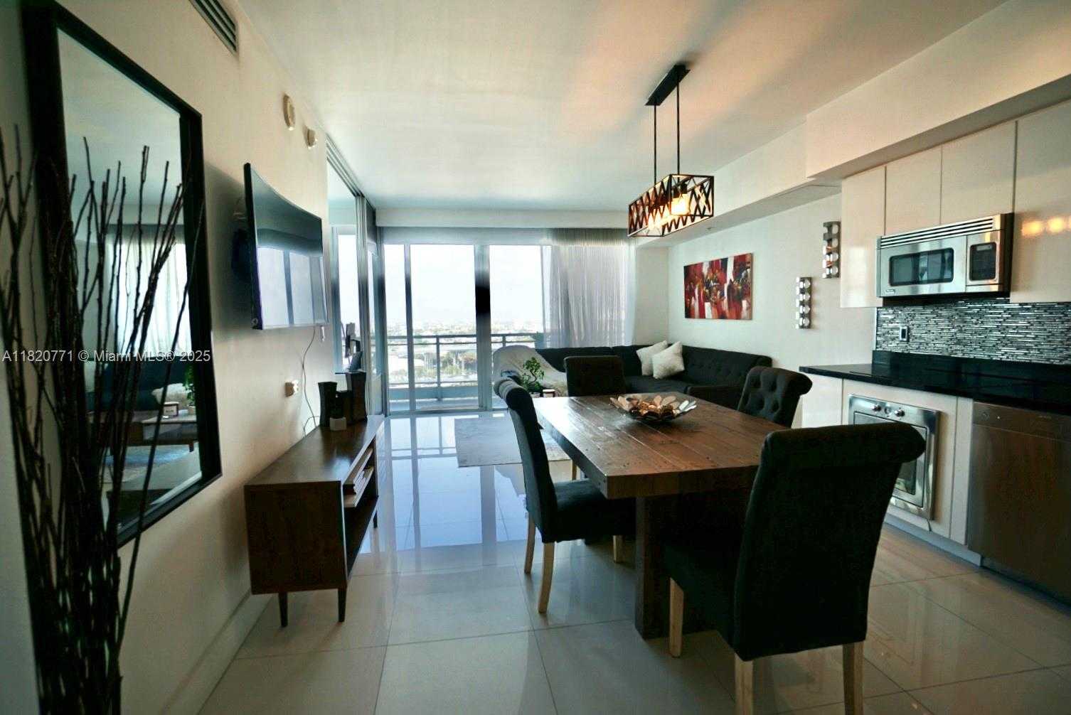 Small Image of 92 SOUTH WEST 3RD ST #1707, Miami Number 10